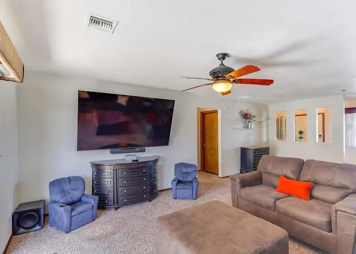 Holiday home Havasu Snowbird Retreat W/ Hot Tub! Lake Havasu City