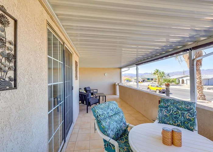 Havasu Snowbird Retreat W/ Hot Tub! Holiday home