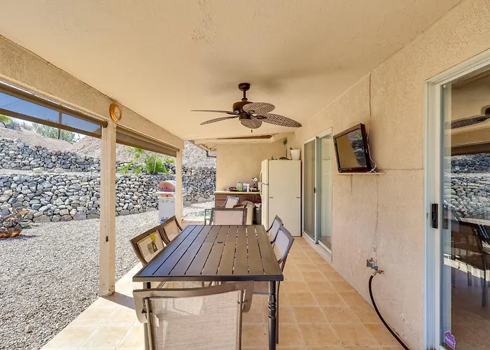 Holiday home Havasu Snowbird Retreat W/ Hot Tub!