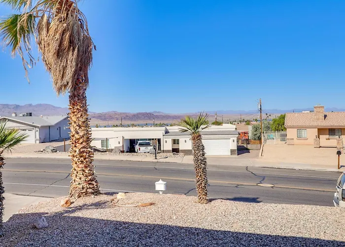 Holiday home Havasu Snowbird Retreat W/ Hot Tub! Lake Havasu City